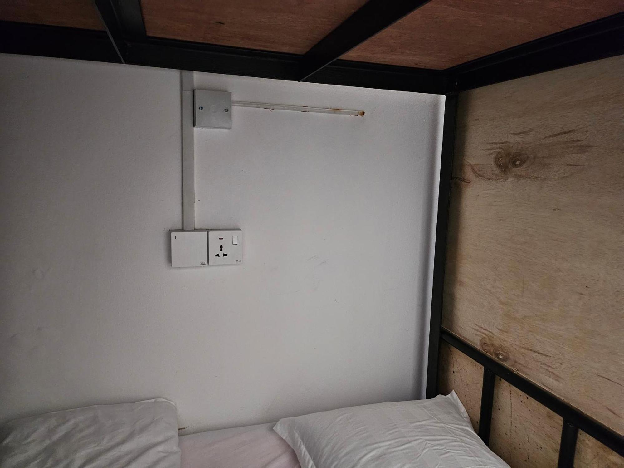 Aecotel Mingle Hostel Сандакан Екстер'єр фото